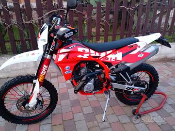 enduro Swm 125 factory 