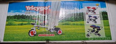 Triciclo gemellare