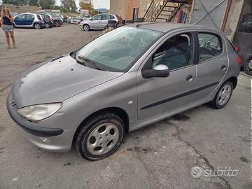 Ricambi Peugeot 206 1.9 diesel 69cv del 2000