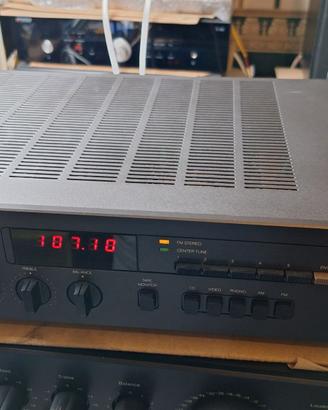 RICEVITORE NAD 7020e