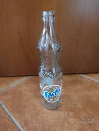 Bottiglia Fanta Vintage vuota