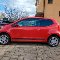 Auto Volkswagen ecoUp!
