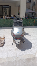 Scooter 250 cc MP3