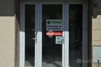 NEGOZIO A CAGLIARI