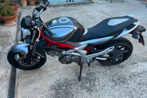 Suzuki SFV Gladius 650