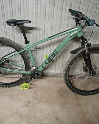 hard tail cube 