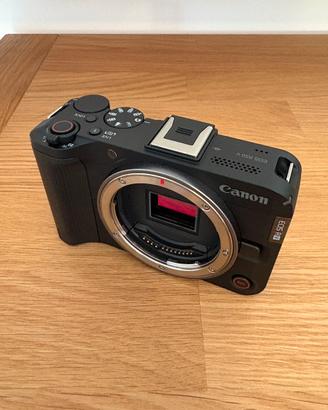 Canon EOS R50 V – come nuovo