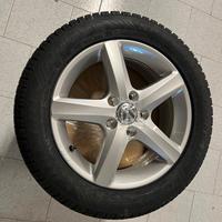 CERCHI IN  LEGA E GOMME INVERNALI 16" VW GOLF