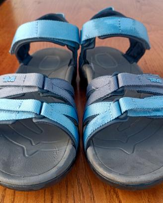 TEVA sandali da cammino estivi