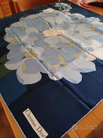 foulard in serata Christian  Dior