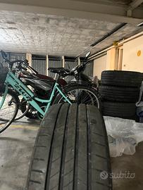 gomme bridgestone 225/45/18