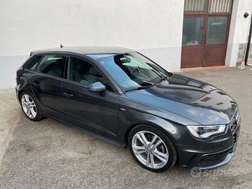 Audi A3 sportback 1.8 TFSI quattro Sline