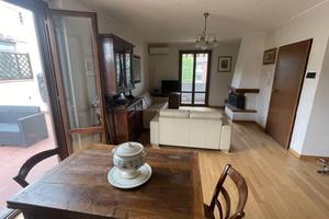 Vicchio attico 5 vani terrazza abitabile garage