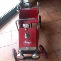 auto a pedali in metallo pompieri
