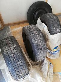 Gomme termiche 195 60 15 con cerchi