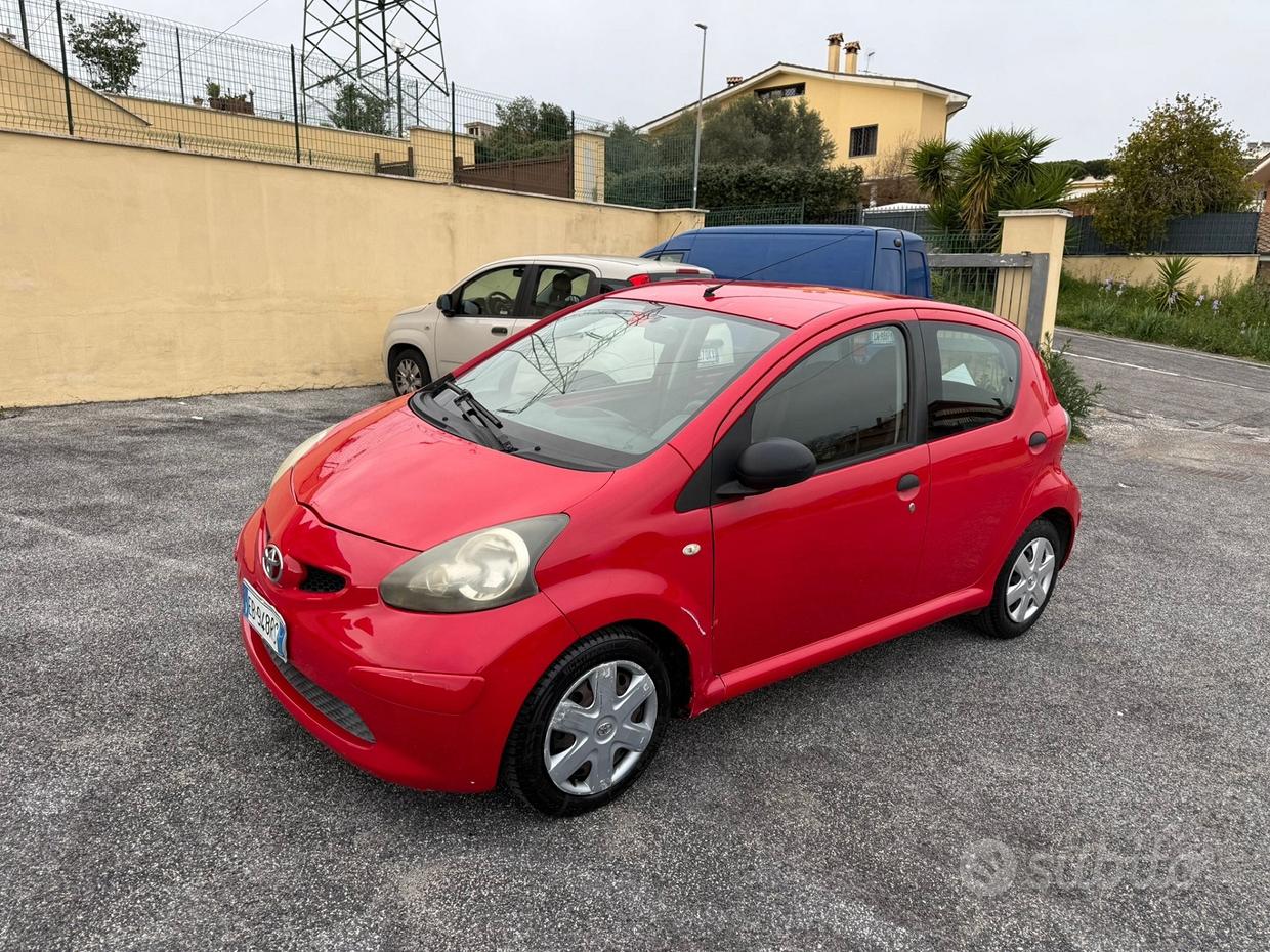 TOYOTA Aygo 1ª serie