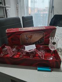 set di bicchieri di cristallo fate voi un pr