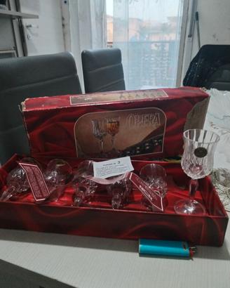 set di bicchieri di cristallo fate voi un pr