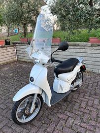 Scarabeo 50