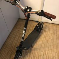 Monopattino elettrico pieghevole Nilox 10’’