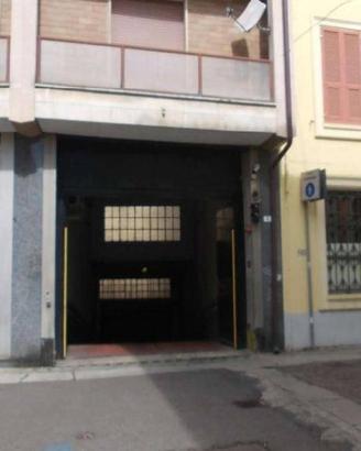 Immobile in asta di 900 m² a Alessandria