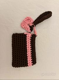 Pochette da polso uncinetto