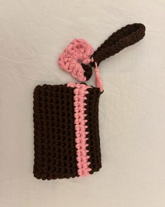 Pochette da polso uncinetto