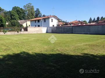 TER. RESIDENZIALE A CARATE BRIANZA