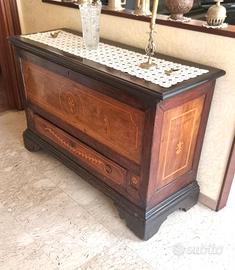 Cassapanca da corredo, fine XVIII secolo