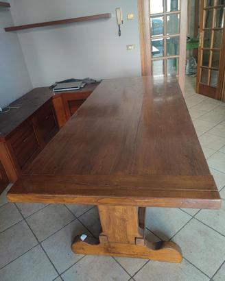 tavolo in noce
