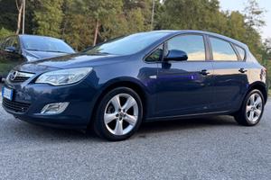 Opel Astra 1.6 115CV 5 porte*Neopatentati*Cerchi*