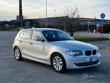 BMW SERIE 1 NEOPATENTATI 
