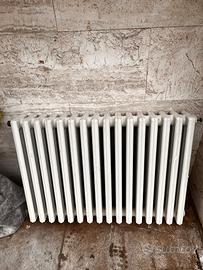 Termosifoni in ghisa d’epoca