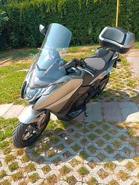 HONDA INTEGRA 750