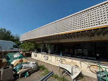 Rimorchio bar itinerante 18 metri da ristrutturare