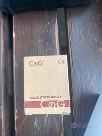 relè a stato solido modello ZGT-100 DD