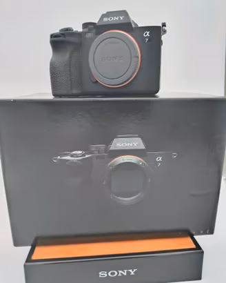 SONY A7 IV BODY (Scatti 21.402) USATO "SALDI"