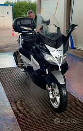 scooter Gilera Nexus 500