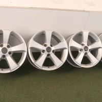 Cerchi in lega Volkswagen Tiguan Passat Golf 16