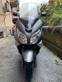 Scooter Honda SWT400