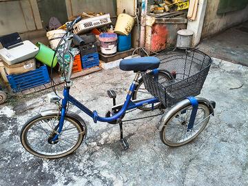 Triciclo per anziani 