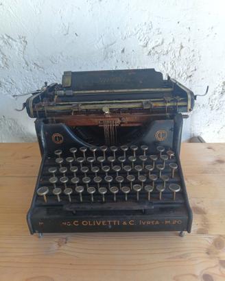 Macchina da scrivere Vintage OLIVETTI & C.IvreaM20