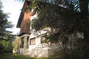 Villa da ristrutturare