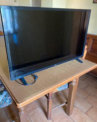 Televisore Smart TV LG 32 pollici