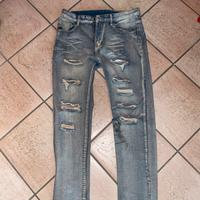Jeans Casual Strappati