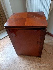 macchina da cucire vintage Necchi