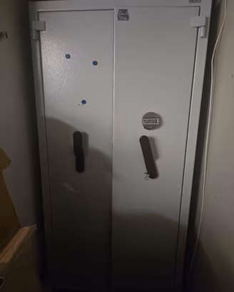 Armadio blindato cassaforte a doppia porta