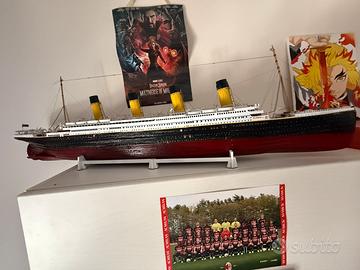 modellino fatto a mano del titanic
