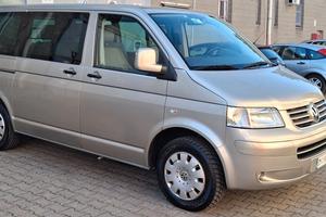 Volkswagen TransporterT5 2.5 TDI 4Motion Comfortli