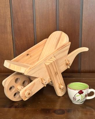 Carriola artigianale in legno -Decorazione rustica